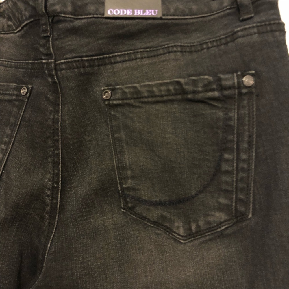 Black Code Blue Jeans - Picture 3 of 7